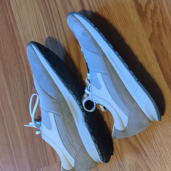 North Star OG Retro Runner Sneaker - Picture 8 of 11